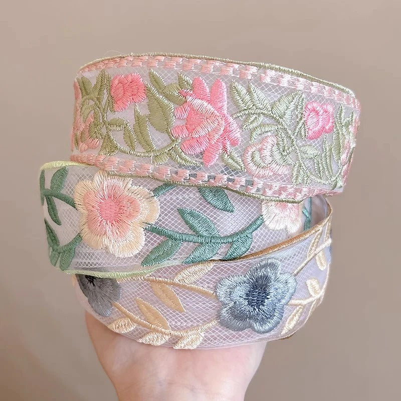 SET X3 DIADEMAS BORDADAS AGUAMARINA + Regalo diadema adicional