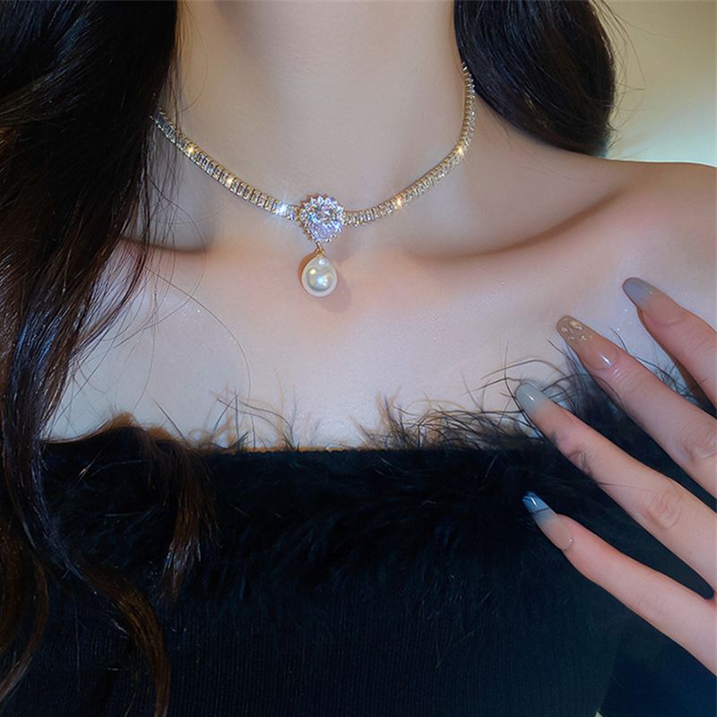 💖OFERTA DE ULTIMO MINUTO💖 COLLAR DE CRISTALES CON PERLA