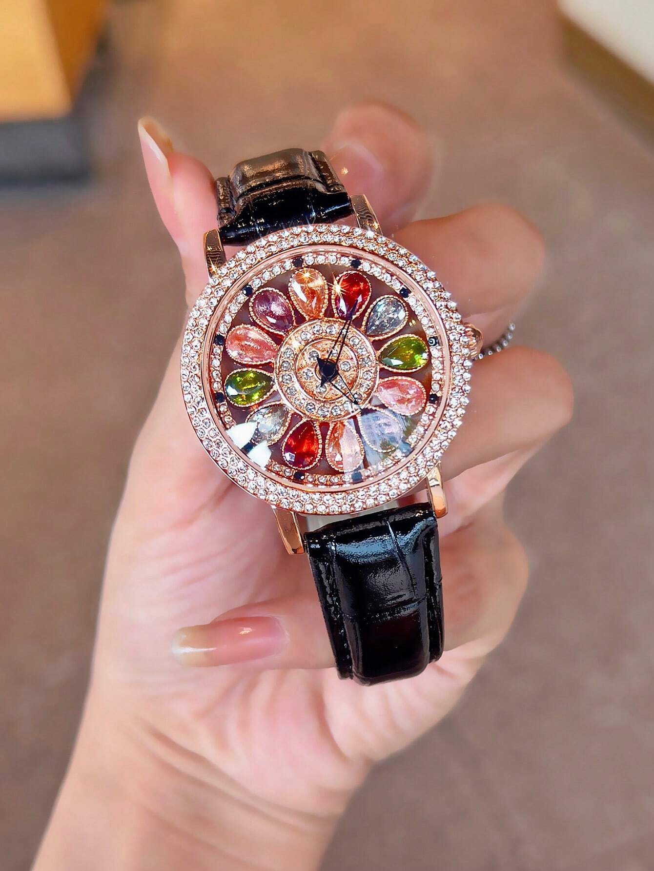 JOYERÍA EXCLUSIVA! RELOJ DE CRISTAL GIRATORIO ITALIANO