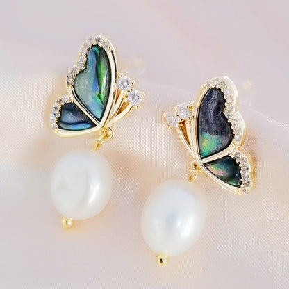 JOYERÍA EXCLUSIVA! ARETES EN BAÑO DE ORO MARIPOSA NACAR Y PERLA 🦋