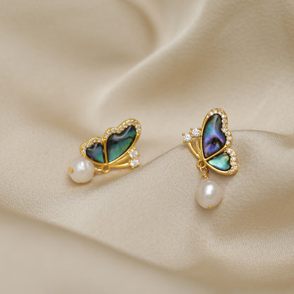 JOYERÍA EXCLUSIVA! ARETES EN BAÑO DE ORO MARIPOSA NACAR Y PERLA 🦋